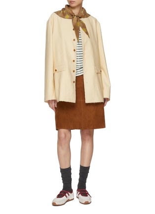 模特儿示范图 - 点击放大 - FAFAMOON - Silk Scarf Draped Round Neck Suit Jacket