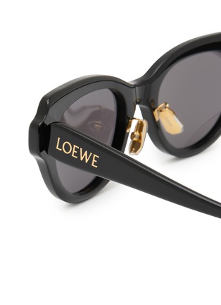 细节 - 点击放大 - LOEWE - 猫眼板材太阳眼镜