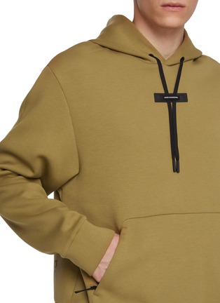  - ON - Focus Tech Hoodie