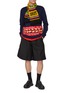 模特儿示范图 - 点击放大 - COMME DES GARÇONS SHIRT - Gothic Logo Band Sweater