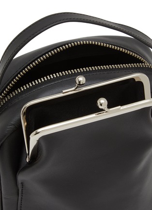 细节 - 点击放大 - Y'S - Metal Clasp Box Leather Crossbody Bag