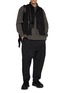 模特儿示范图 - 点击放大 - THE VIRIDI-ANNE - Zipped High Neck Vest