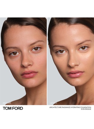 细节 -点击放大 - TOM FORD - Architecture Radiance Hydrating Foundation SPF50+ — 10.5N Bisque