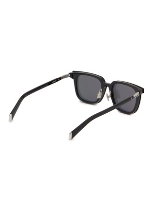 模特儿示范图 - 点击放大 - A. SOCIETY - Acetate Metal Square Sunglasses