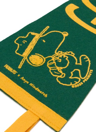 细节 –点击放大 - ANYA HINDMARCH - x Peanuts Go Outside Banner