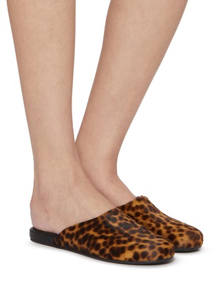 模特儿示范图 - 点击放大 - ANCIENT GREEK SANDALS - The Slipper Calf Hair Leather Slides