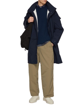 模特儿示范图 - 点击放大 - NANAMICA - Thermal Waffle Knit Sweatshirt