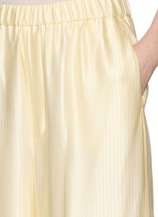  - ARMARIUM - KAY 条纹肌理长裤