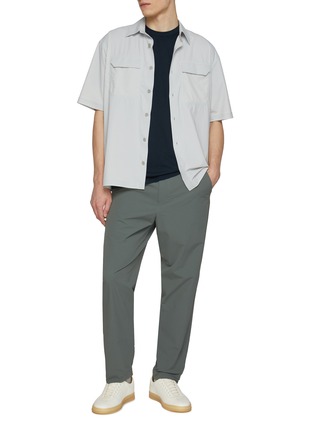 模特儿示范图 - 点击放大 - JAMES PERSE - Elevated Lotus Cotton Jersey Crewneck T-Shirt