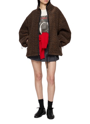 模特儿示范图 - 点击放大 - MARDI MERCREDI - Leather Trim Leopard Pattern Fleece Jacket