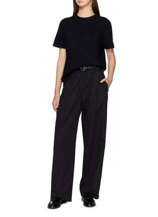 模特儿示范图 - 点击放大 - THE ROW - SERATA 纯棉 T 恤