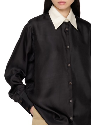  - GIA STUDIOS - CHIÊU 撞色领纽扣衬衫