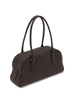 模特儿示范图 - 点击放大 - THE ROW - E/W INDIA 粒面皮手提袋