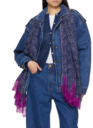 模特儿示范图 - 点击放大 - LANE’S - Lace Trim Wool Silk Shawl