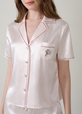 细节 –点击放大 - SILKY MIRACLE - Petite Flower Short Pyjama Set — Pink/Size M
