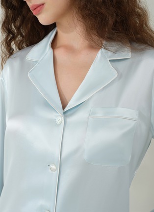 细节 –点击放大 - SILKY MIRACLE - Miracle Silk Pyjama Set — Blue/Size M