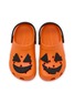 模特儿示范图 - 点击放大 - CROCS - Classic Jack O Lantern Light Kids' Clogs