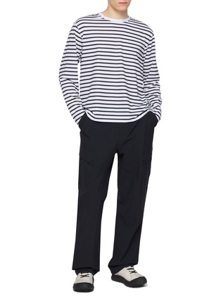 模特儿示范图 - 点击放大 - UNNA - Striped Long Sleeve T-Shirt