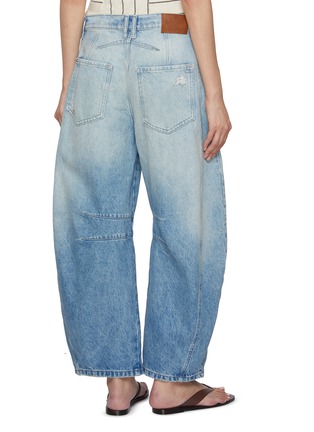 背面 - 点击放大 - FREE PEOPLE - Good Luck Barrel Light Wash Jeans