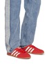 模特儿示范图 - 点击放大 - ADIDAS - Gazelle Lo Pro Men's Sneakers