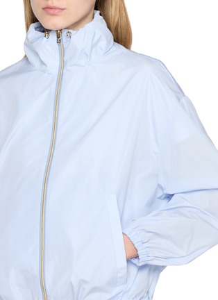  - HERNO - 松紧下摆拉链夹克