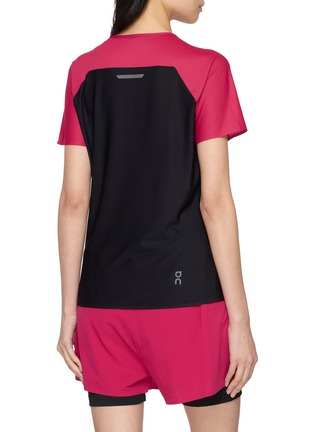 背面 - 点击放大 - ON - Performance-T T-Shirt