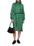 模特儿示范图 - 点击放大 - LACOSTE - Printed Scarf Neck Dress