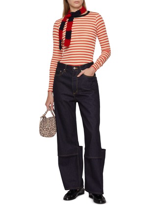 模特儿示范图 - 点击放大 - LA FETICHE - Jackie Raye Long Sleeve Striped Cotton Knit Top