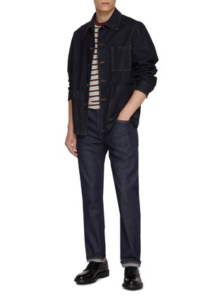 模特儿示范图 - 点击放大 - LEVI'S - Blue Tab 502 Straight Leg Cotton Denim Jeans