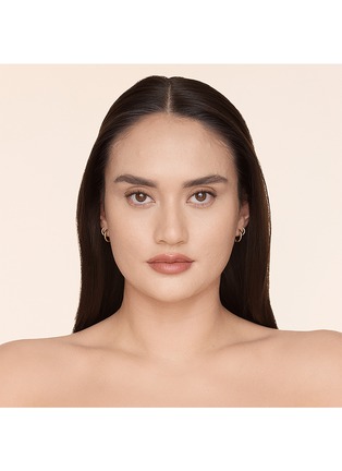 Detail View - 点击放大 - CHARLOTTE TILBURY - AIRbrush Flawless Foundation — 3N