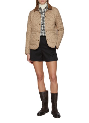模特儿示范图 - 点击放大 - BARBOUR - Deveron Quilted Jacket