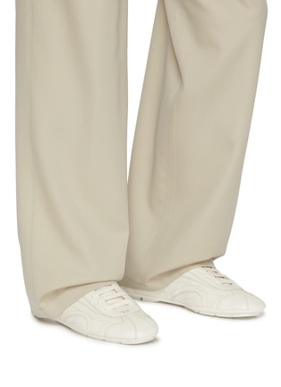 模特儿示范图 - 点击放大 - PRADA - Montecarlo Leather Women's Sneakers