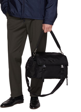 正面 -点击放大 - PRADA - 再生尼龙单肩包