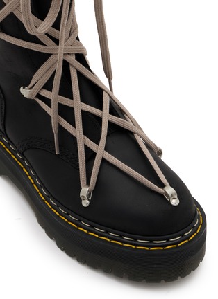 细节 - 点击放大 - RICK OWENS - X DR. MARTENS 1B60 系带高筒靴