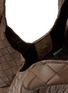 细节 - 点击放大 - BOTTEGA VENETA - Campana Intrecciato Leather Shoulder Bag