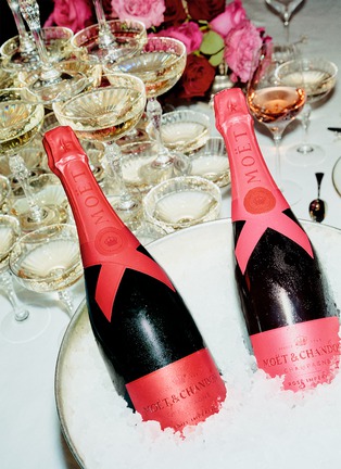 细节 –点击放大 - MOËT & CHANDON - Rosé Impérial Champagne with Gift Box 75cl