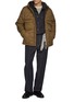 模特儿示范图 - 点击放大 - BARBOUR - Re-Engineered Hooded Spey Quilted Jacket