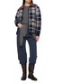 模特儿示范图 - 点击放大 - GUEST IN RESIDENCE - Reversible Quilted Plaid Liner Wool Cashmere Jacket