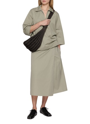 模特儿示范图 - 点击放大 - THE LOOM - 半开襟工装风衬衫