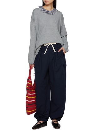 模特儿示范图 - 点击放大 - FAFAMOON - Long Sleeve Chequered Collar Top