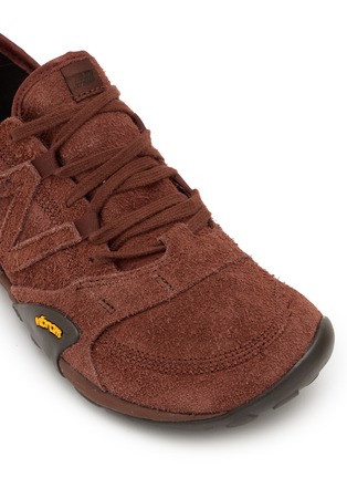 细节 - 点击放大 - NEW BALANCE - MT10 Low Top Unisex Sneakers