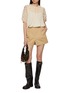 模特儿示范图 - 点击放大 - ULLA JOHNSON - Isolda Short Sleeve Smocked Ruffle Silk Chiffon Blouse