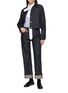模特儿示范图 - 点击放大 - THOM BROWNE - Striped Bow Tie Shirt