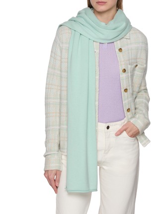 模特儿示范图 - 点击放大 - GUEST IN RESIDENCE - The Big Cashmere Scarf