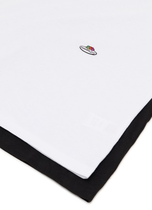  - HOMMEGIRLS - X FRUIT OF THE LOOM 经典 LOGO 饰 T 恤两件套