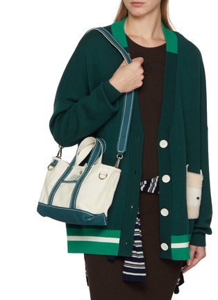 模特儿示范图 - 点击放大 - BAZ & FRIENDS - 小号撞色帆布包