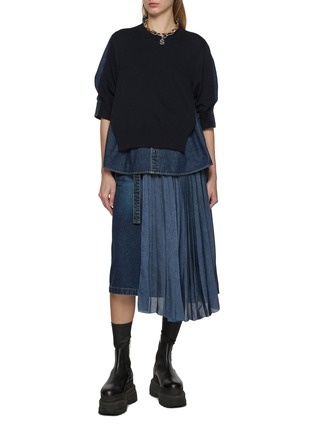 模特儿示范图 - 点击放大 - SACAI - Hybrid Half Sleeve Dark Wash Denim Top
