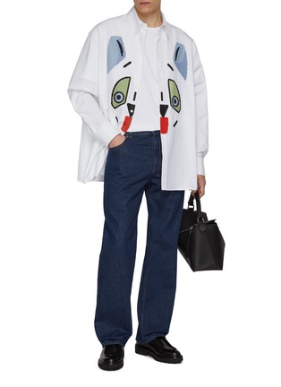 模特儿示范图 - 点击放大 - LOEWE - X Louis Wain Large Cat Face Print Cotton Oxford Shirt