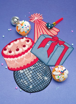 细节 –点击放大 - PIECEWORK - Birthday Cocktail Napkins — Set Of 4