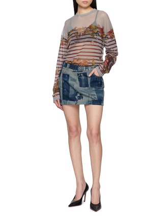 模特儿示范图 - 点击放大 - JEAN PAUL GAULTIER - Oversized Long Sleeve Marinière Grape Print Mesh Top